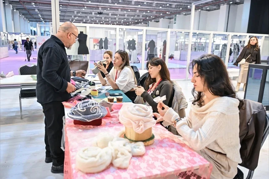 İzmir Büyükşehir Belediyesi Ev Sahipliğindeki Fashion Prime Fuarında Genç Tasarımcıların Fikirleri Ürüne Dönüştü