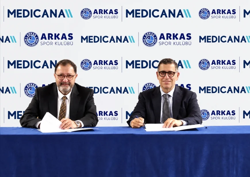 Medicana International İzmir Hastanesi Genel Müdürü Dr. Remzi Karşı: “Arkas Spor Kulübü’nün ve İzmir’in yanında olmaya devam edeceğiz”
