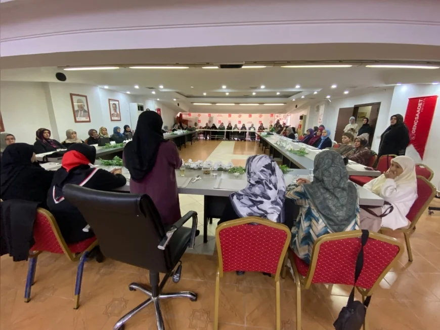 Saadet Partisi Antalya'da adalet temelli düzeni tartıştı