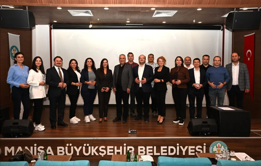 Manisa Celal Bayar Üniversitesi’nin Düzenlediği Yönetici Akademisi Eğitiminde MASKİ Yöneticileri Diksiyon, İletişim ve Liderlik Konularını Ele Aldı