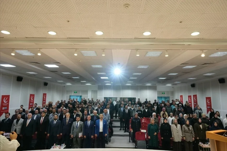 Yeniden Refah Partisi İstanbul 1. Bölge İl Divan Toplantısı Pendik’te Gerçekleştirildi: 14 İlçe Teşkilatı Bir Araya Geldi