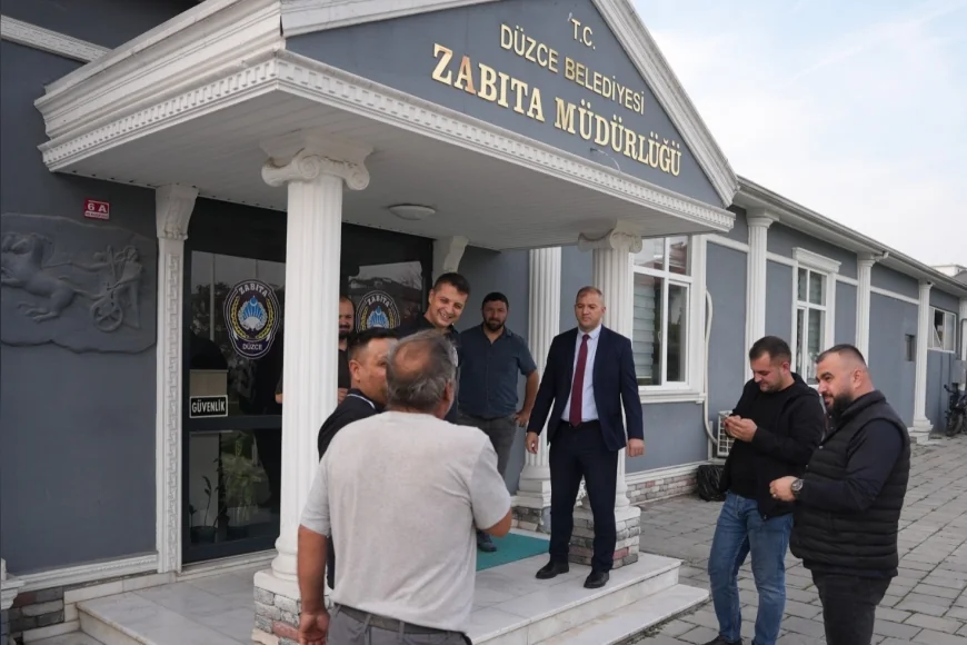 Düzce Belediyesi Kameralarla Tespit Etti, Çay Mahallesi’nde Çevreyi Kirleten Kişiye Cezai İşlem Uygulandı