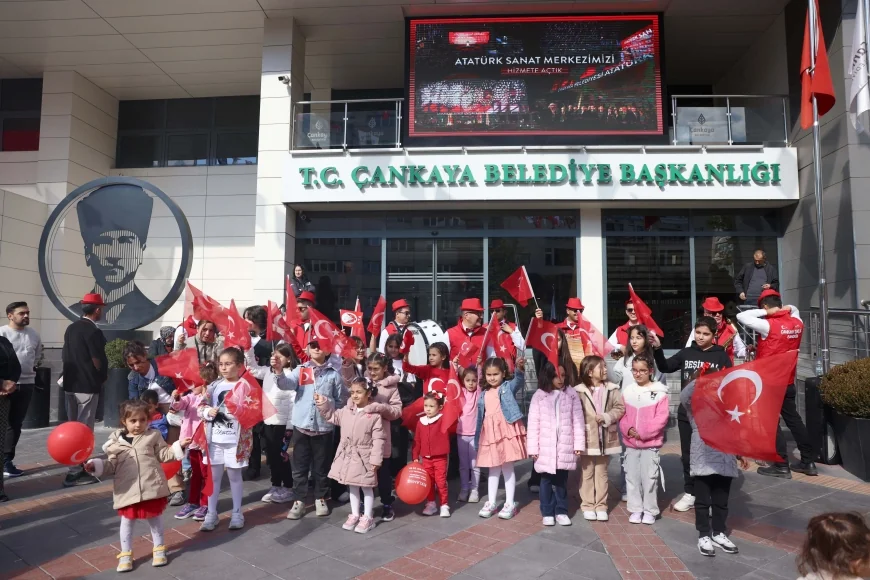 Çankaya Belediyesi Cumhuriyet’in 103. Yılını Konserler, Halk Dansları, Söyleşiler ve Kortejlerle Kutlayacak!