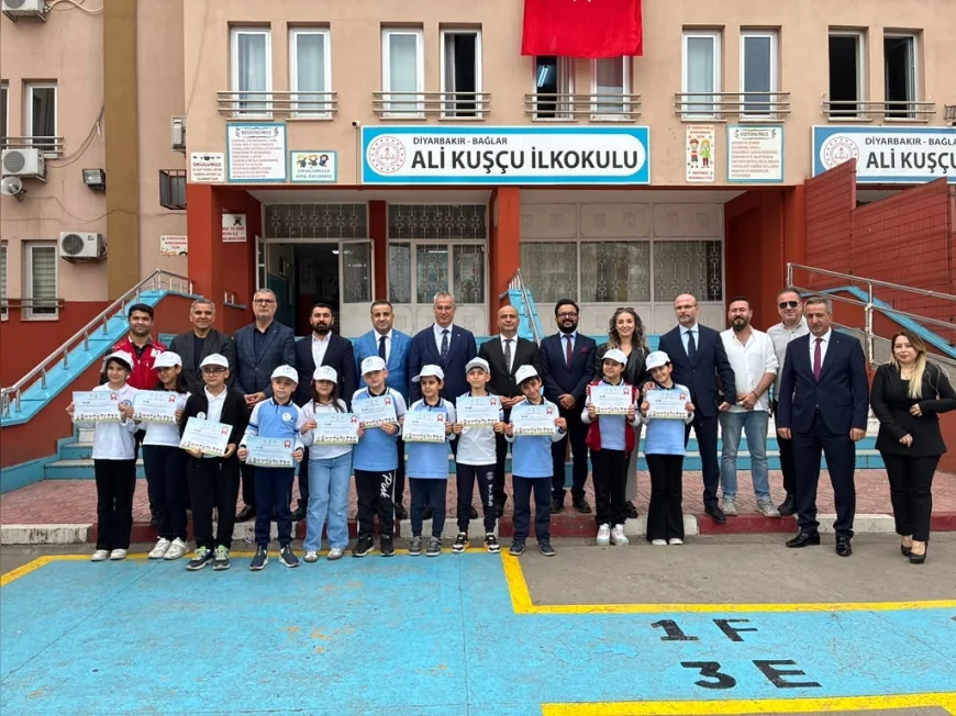 Diyarbakır’da “Sağlıklı Çocuk, Sağlıklı Gelecek” Projesiyle 14 Bin Öğrenciye Ulaşıldı