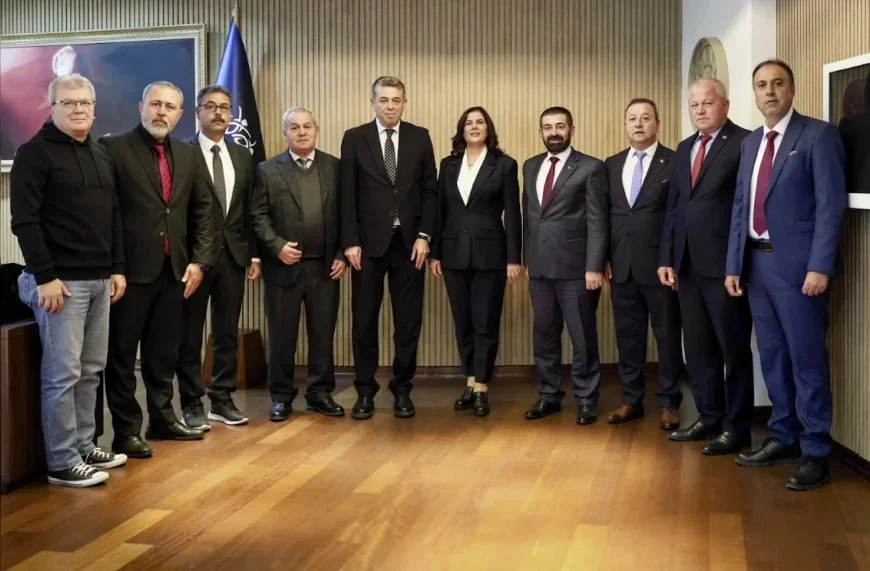 Aydın Büyükşehir Belediye Başkanı Özlem Çerçioğlu'na Esnaf ve Sanatkarlar Odaları Birliği'nden Ziyaret