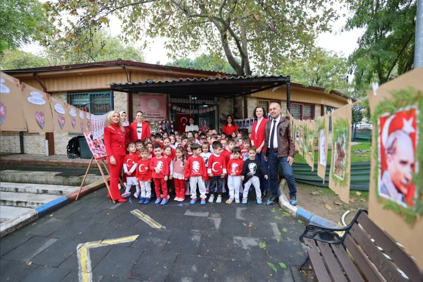 Manisa Yunusemre’de Minik Öğrenciler Cumhuriyet’in 103. Yılını Gösteriler ve Baloyla Kutladı