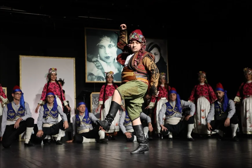 Odunpazarı’nda Cumhuriyet Bayramı Sanatla Kutlandı, Başkan Kazım Kurt’tan Cumhuriyet’in Kazanımlarına Sahip Çıkma Çağrısı