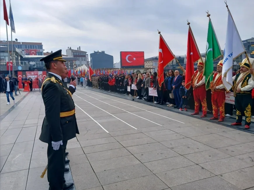 Çorum Valisi Ali Çalgan: “Cumhuriyet, Milletimizin Bağımsızlık İradesinin ve Geleceğe Olan İnancının En Güçlü İfadesidir”