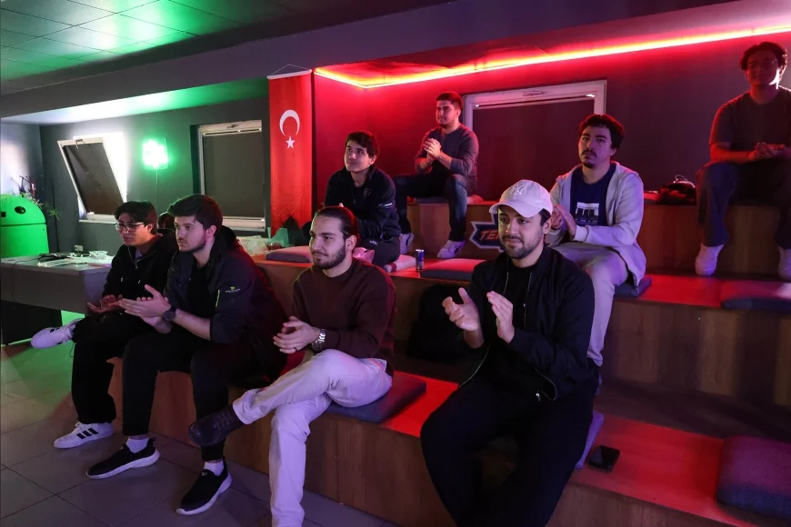 Keçiören Belediyesi TEKNOMER’de Üniversite Öğrencileri FC 27 Espor Turnuvasında Buluştu