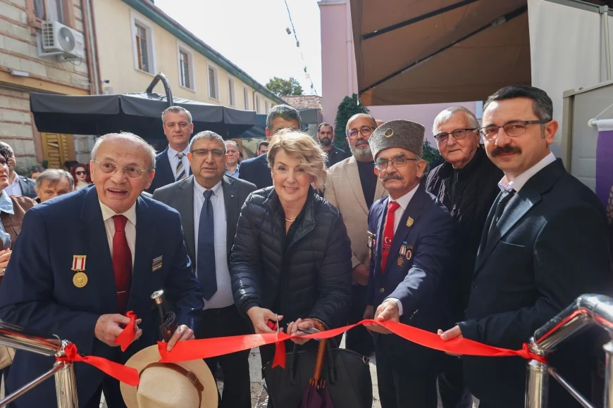 Buca’da Tarihi Hacı Davut Fargoh Köşkü’nün Hamamı Restore Edildi, Galeri Hamam Cumhuriyet Sergisiyle Açıldı