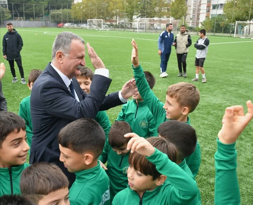 Yunusemre Belediye Başkanı Semih Balaban: “Çocuklarımızın Sporun İçinde Olması Şampiyonluktan Daha Değerli”