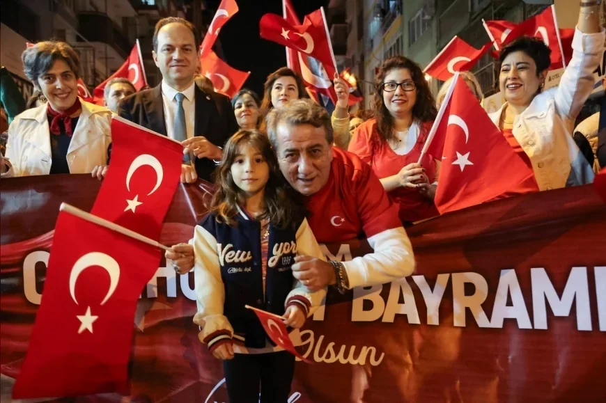 Efeler Belediye Başkanı Anıl Yetişkin: “Atamızın İzinde, Cumhuriyet’in Işığında Yürüyoruz”