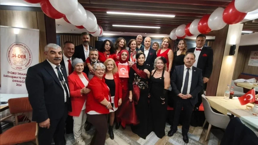 Dİ-DER Başkanı Sabiha Karaosman: “Cumhuriyet En Büyük Değerimiz, Atatürk Hiç Sönmeyecek Işığımızdır”