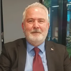 İsmet Aktaş